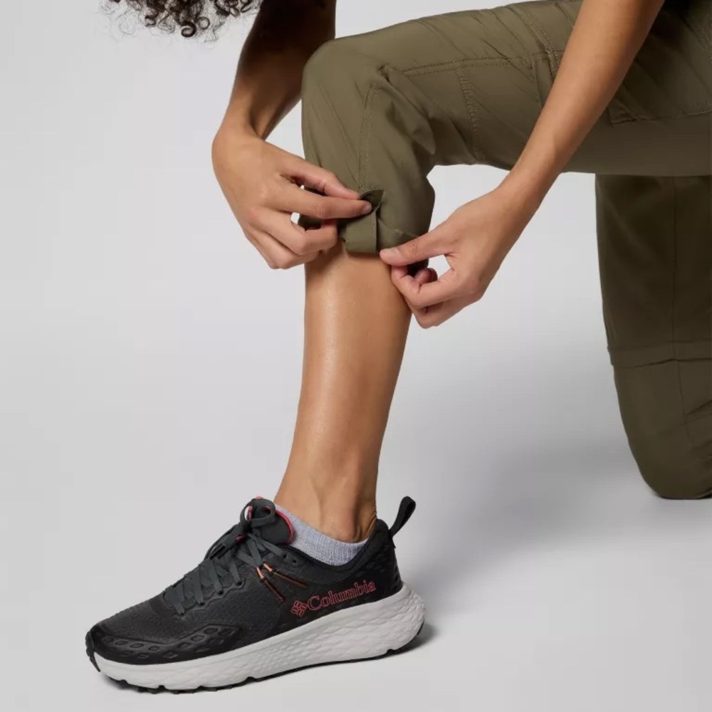 Columbia Women's Silver Ridge Utility Convertible Pants - Stone Green - Size 8 - Picture 4 of 16